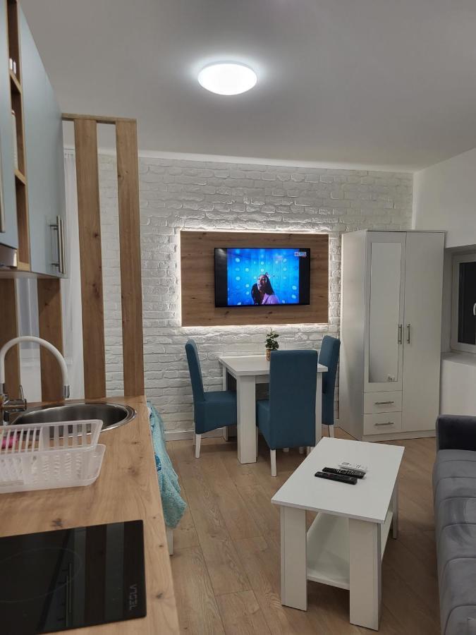 Harmony Suites Sajmiste Exterior foto